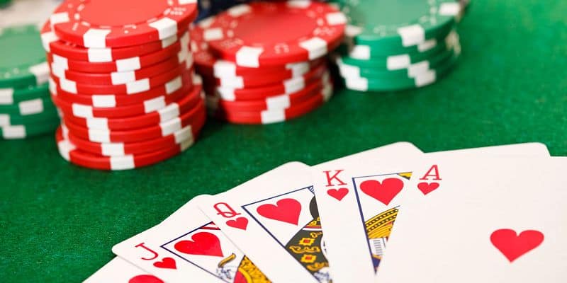 Trình tự của một ván bài Poker 123win hoàn chỉnh